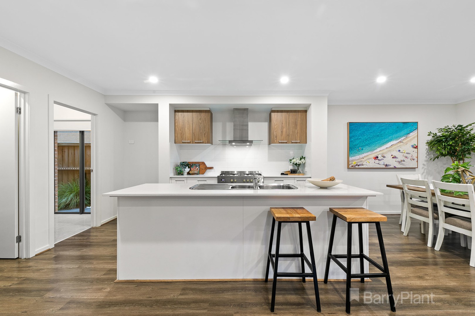 6 Dapple Crescent, Clyde North, VIC 3978, Clyde North - Thumbnail 5
