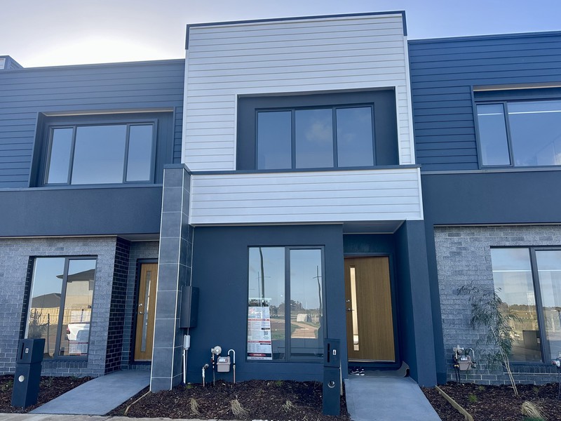 6 Darke Boulevard, Rockbank, VIC 3335 - Image - 22/09/2025