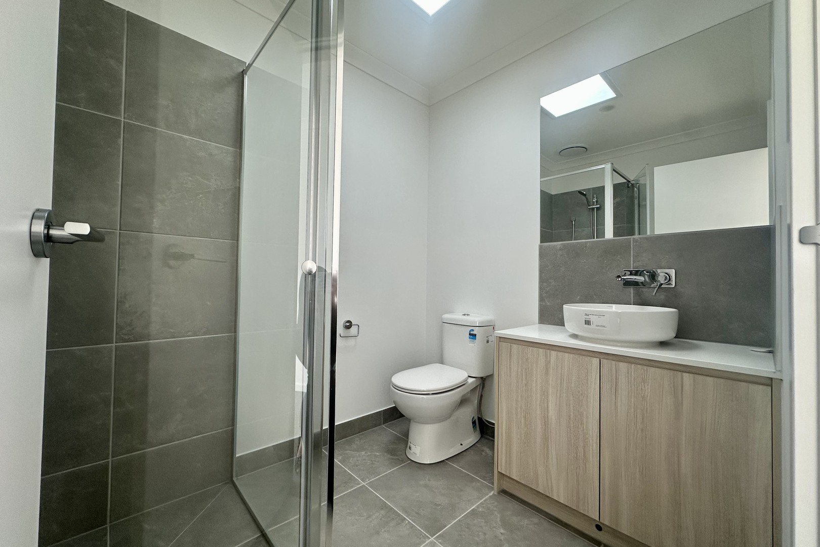 6 Darke Boulevard, Rockbank, VIC 3335, Rockbank - Thumbnail 7
