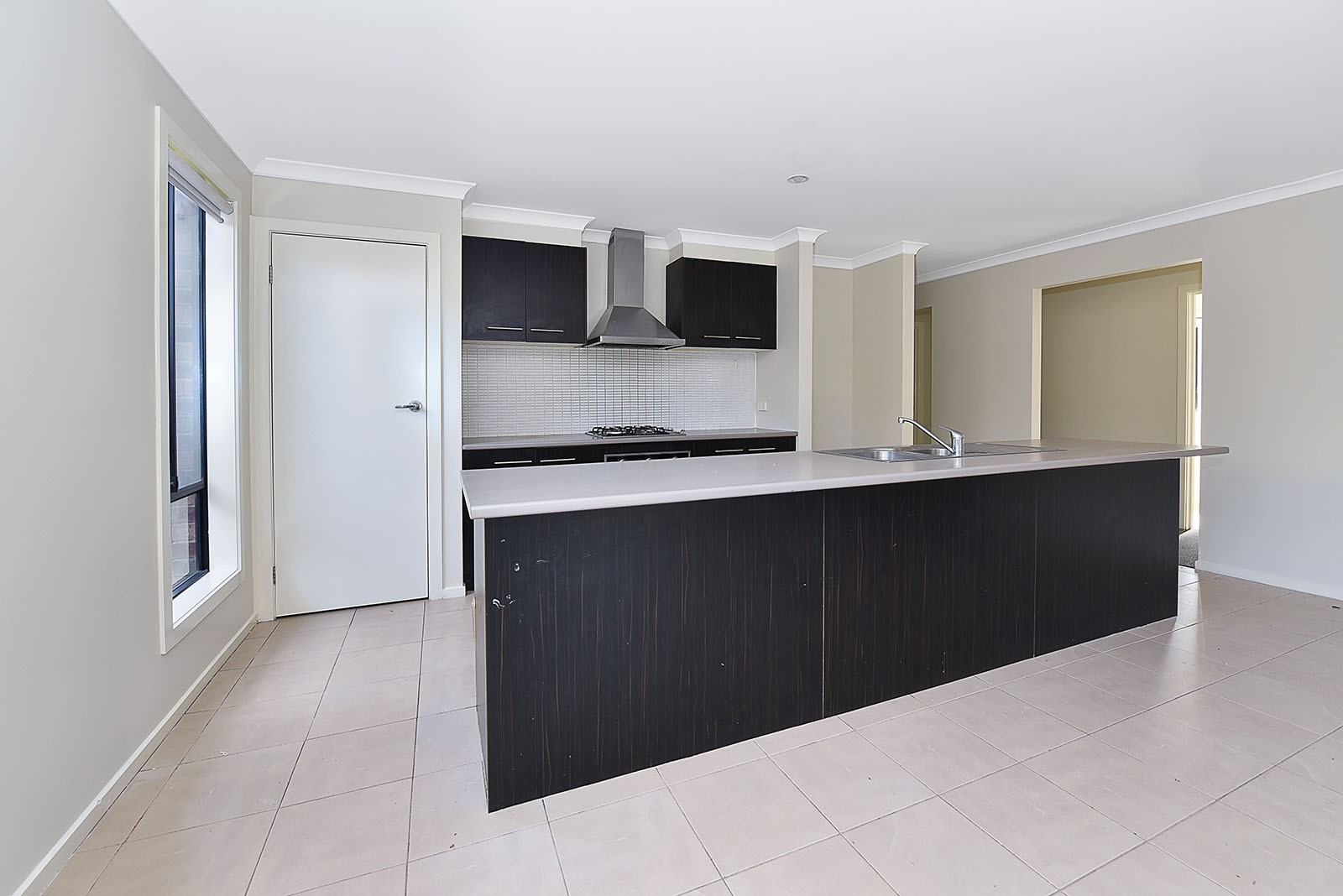 6 Decameron Way, Mernda, VIC 3754, Mernda - Thumbnail 3