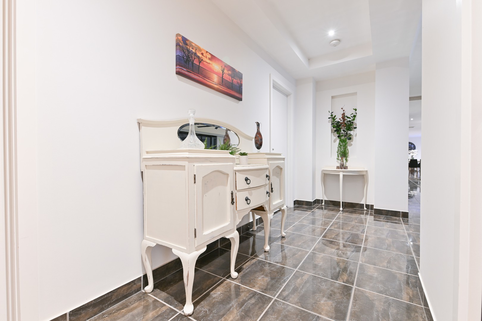 6 Delta Court, Mildura, VIC 3500 - Thumbnail 2 - 11/09/2024