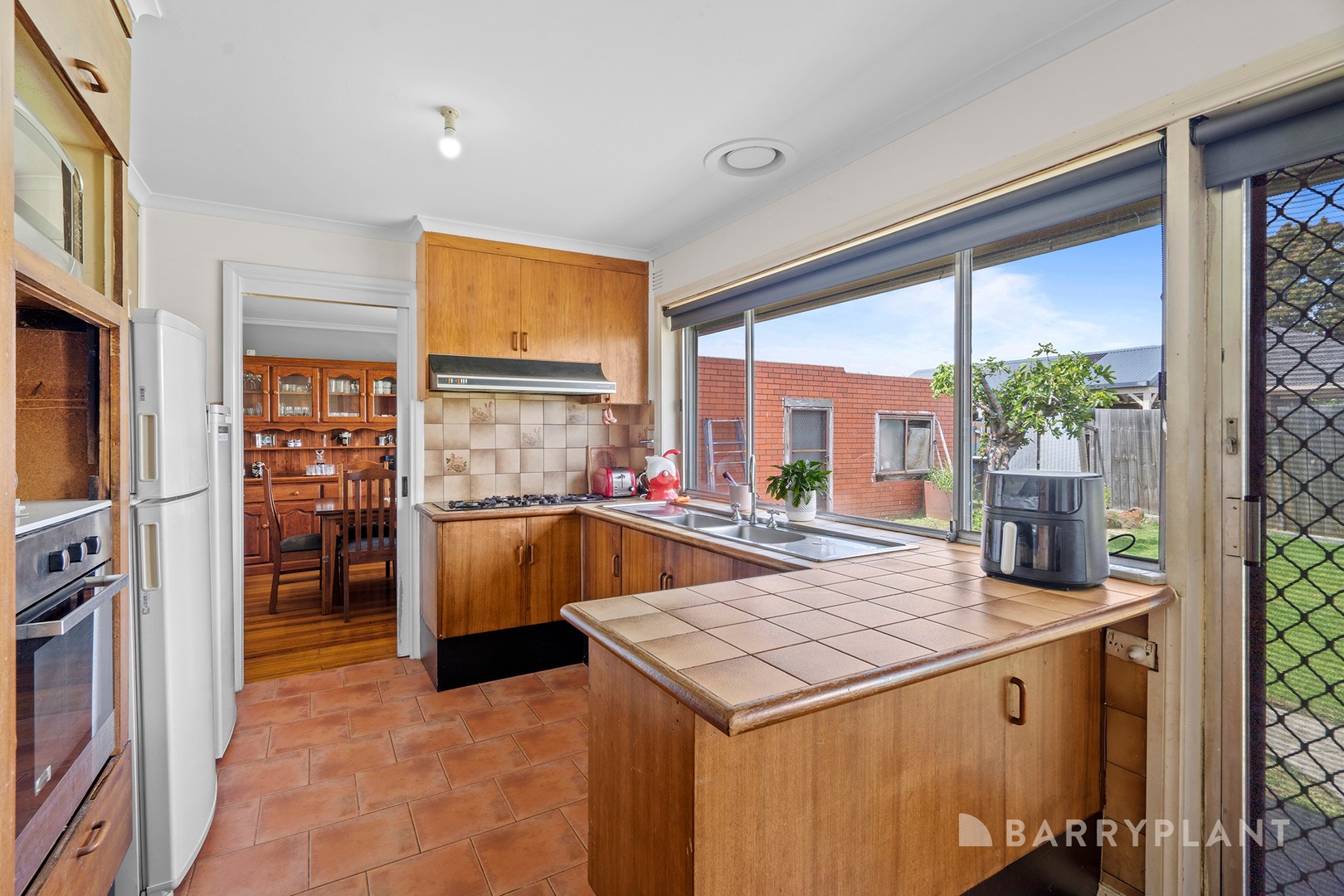 6 Dinnell Street, Sunshine West, VIC 3020, Sunshine West - Thumbnail 5