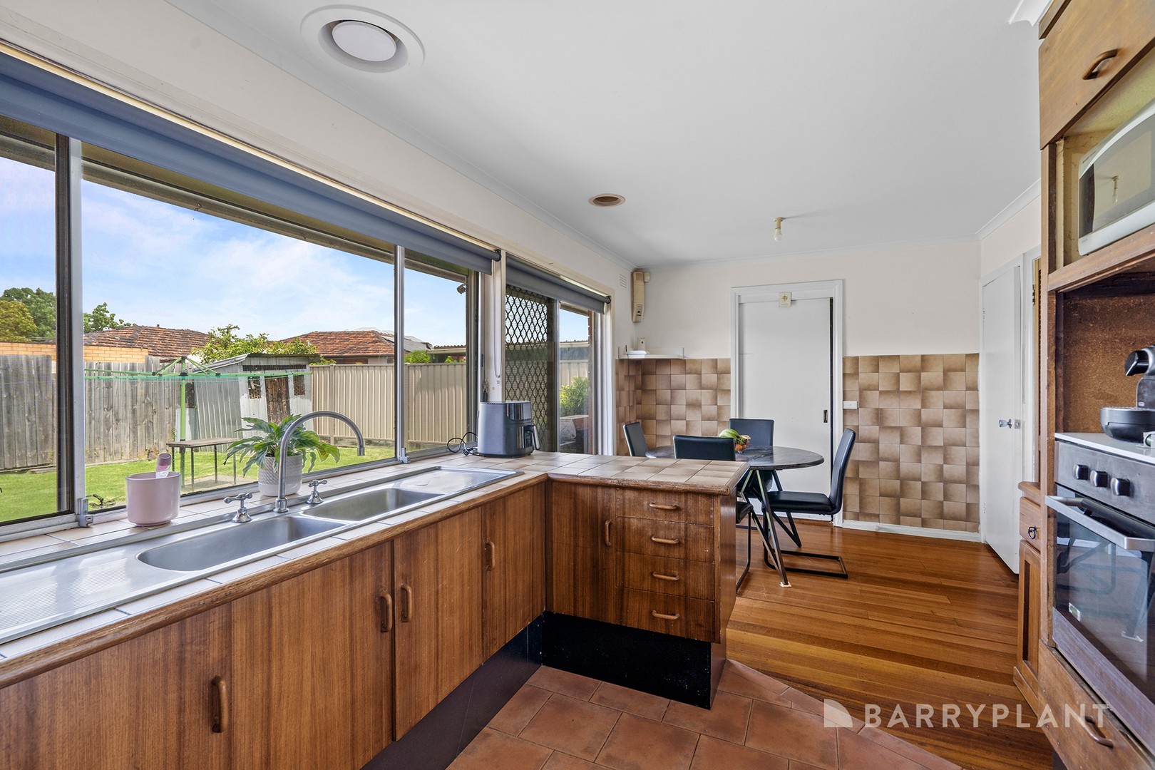 6 Dinnell Street, Sunshine West, VIC 3020, Sunshine West - Thumbnail 6