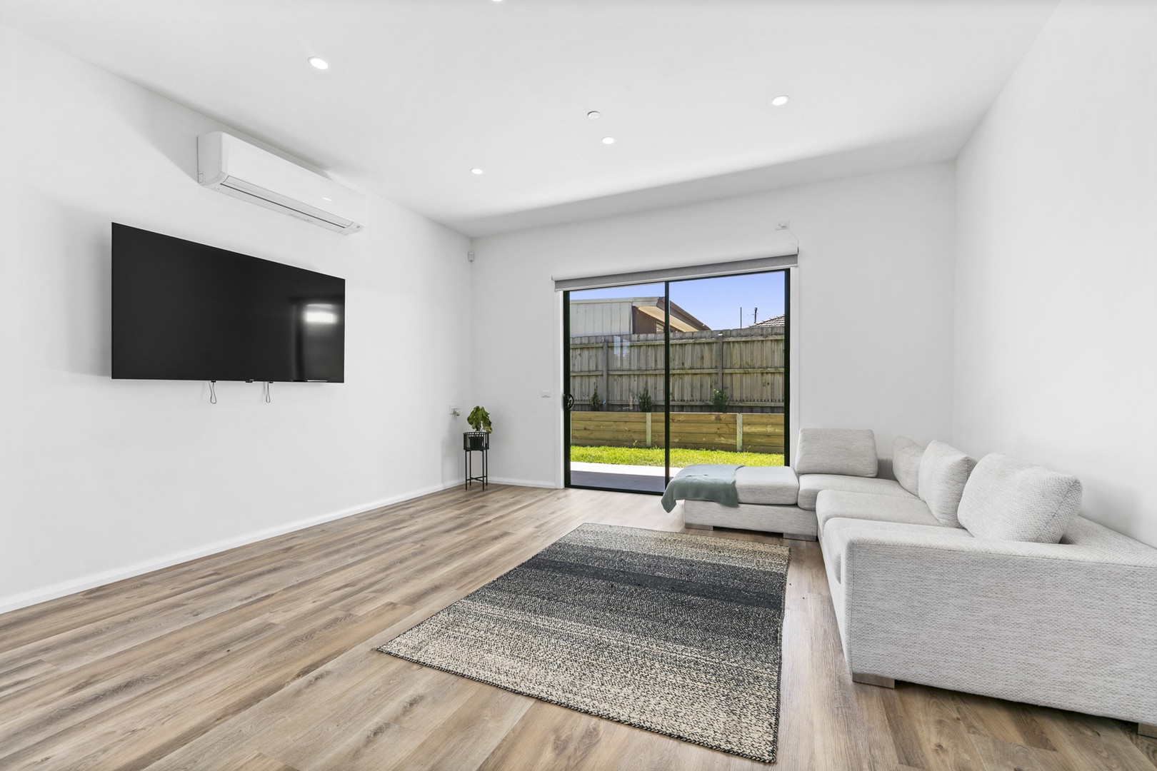 6 Disney Street, Fawkner, VIC 3060, Fawkner - Thumbnail 5