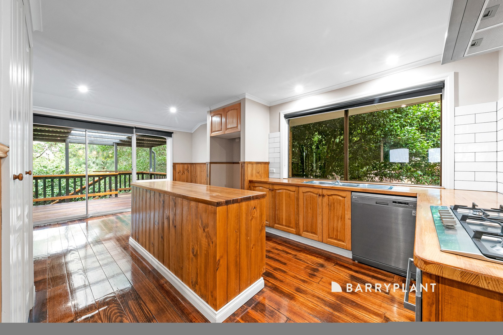 6 Doery Street, Emerald, VIC 3782, Emerald - Thumbnail 3