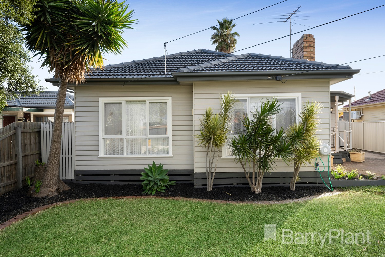 6 Dunbar Avenue, Sunshine, VIC 3020