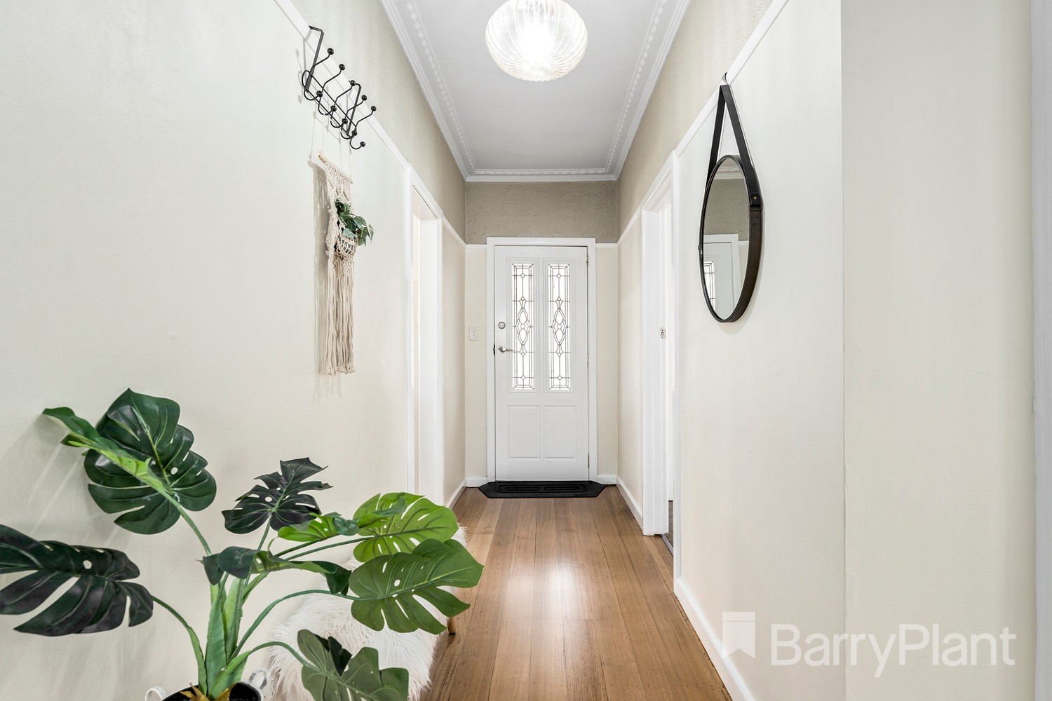 6 Dunbar Avenue, Sunshine, VIC 3020, Sunshine - Thumbnail 3