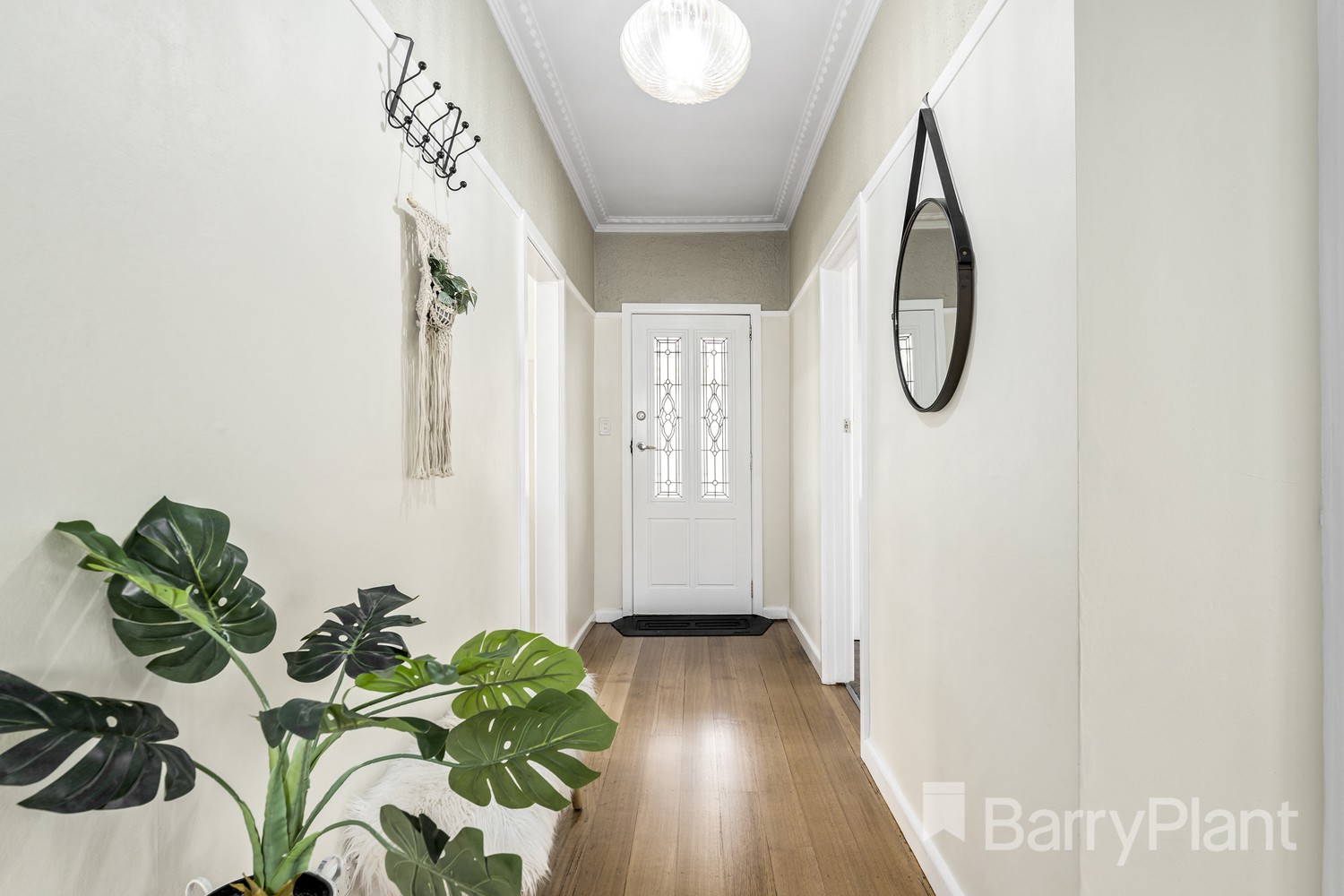 6 Dunbar Avenue, Sunshine, VIC 3020, Sunshine - Thumbnail 3