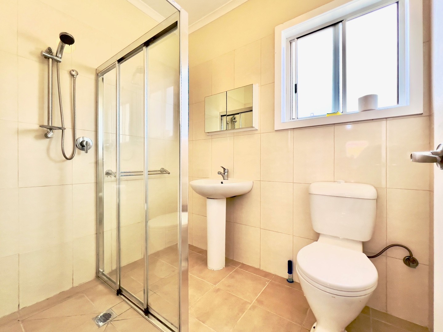 6 Dunbar Avenue, Sunshine, VIC 3020, Sunshine - Thumbnail 6