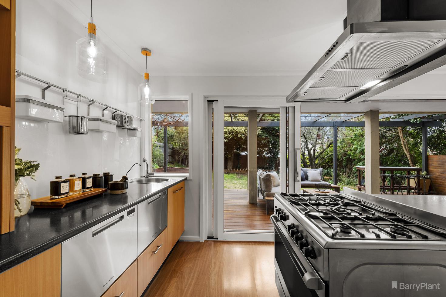 6 Duncan Avenue, Greensborough, VIC 3088, Greensborough - Thumbnail 5