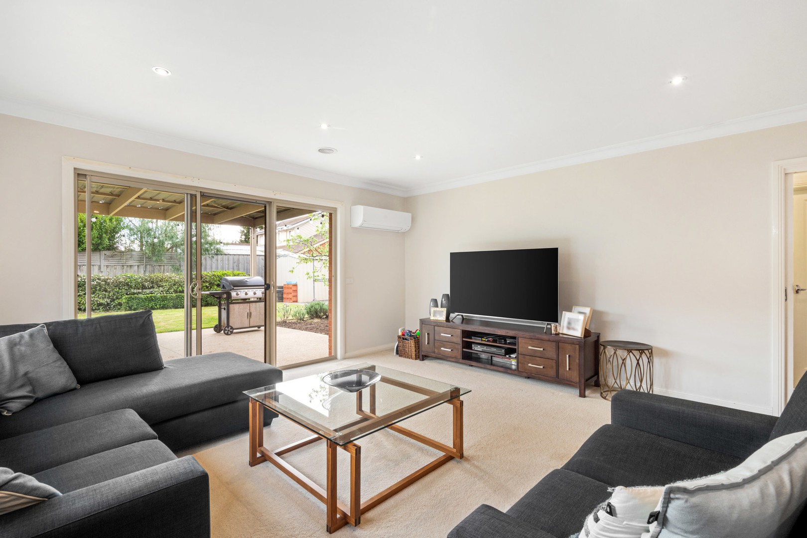 6 Dunmow Crescent, Hamlyn Heights, VIC 3215, Hamlyn Heights - Thumbnail 4