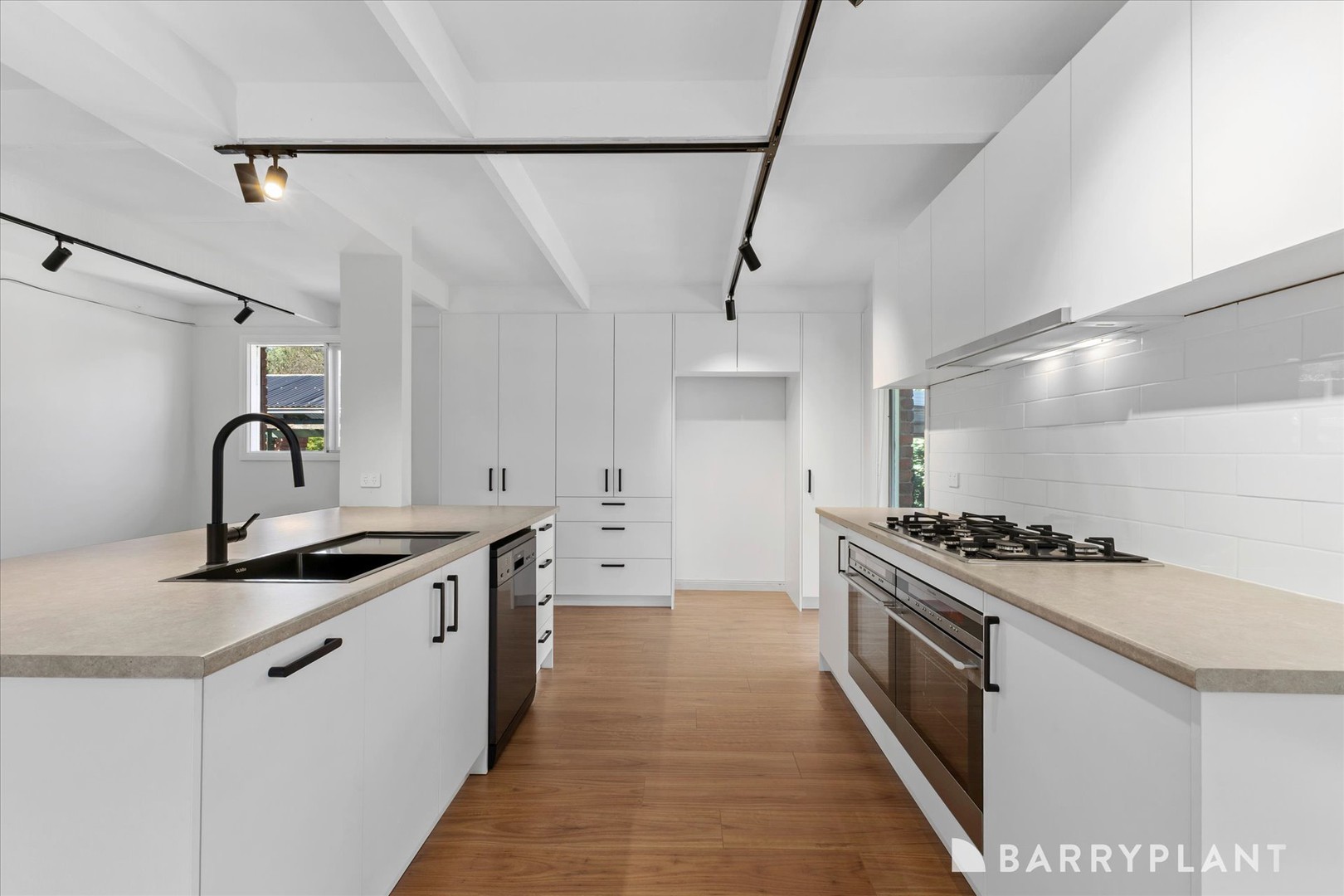 6 Eadie Avenue, Healesville, VIC 3777 - Thumbnail 1 - 31/03/2026