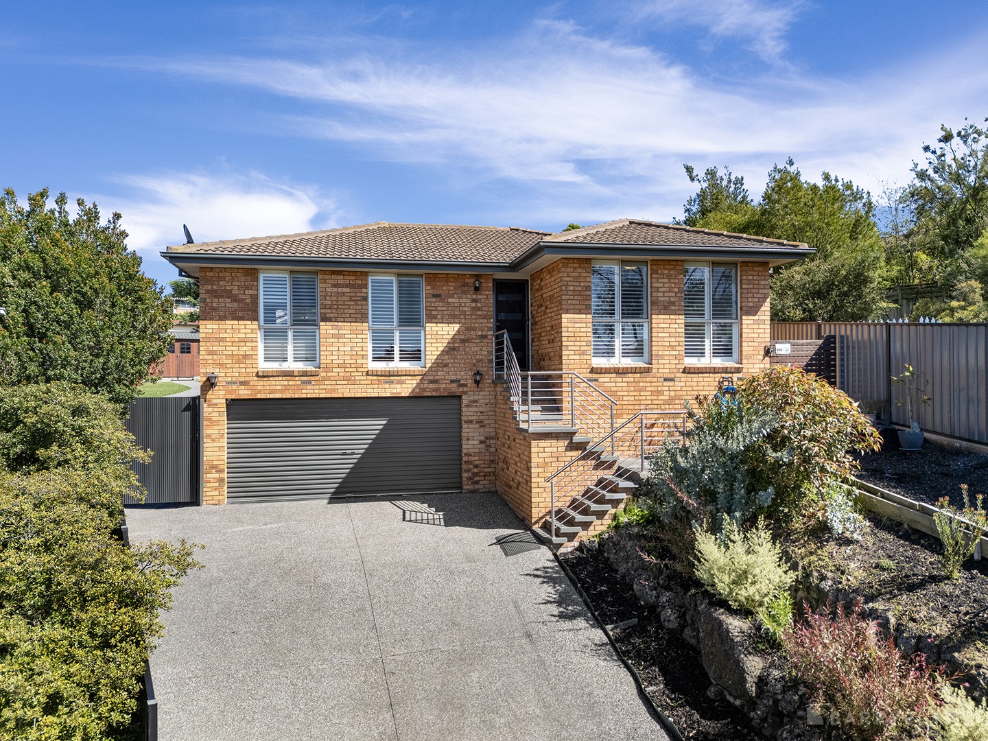 6 Elias Mews, Endeavour Hills, VIC 3802 - Thumbnail 2 - 30/09/2025