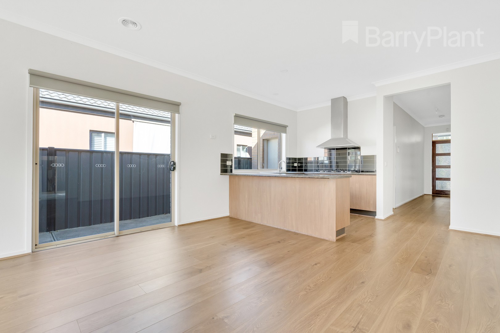 6 Elland Court, Craigieburn, VIC 3064, Craigieburn - Thumbnail 4