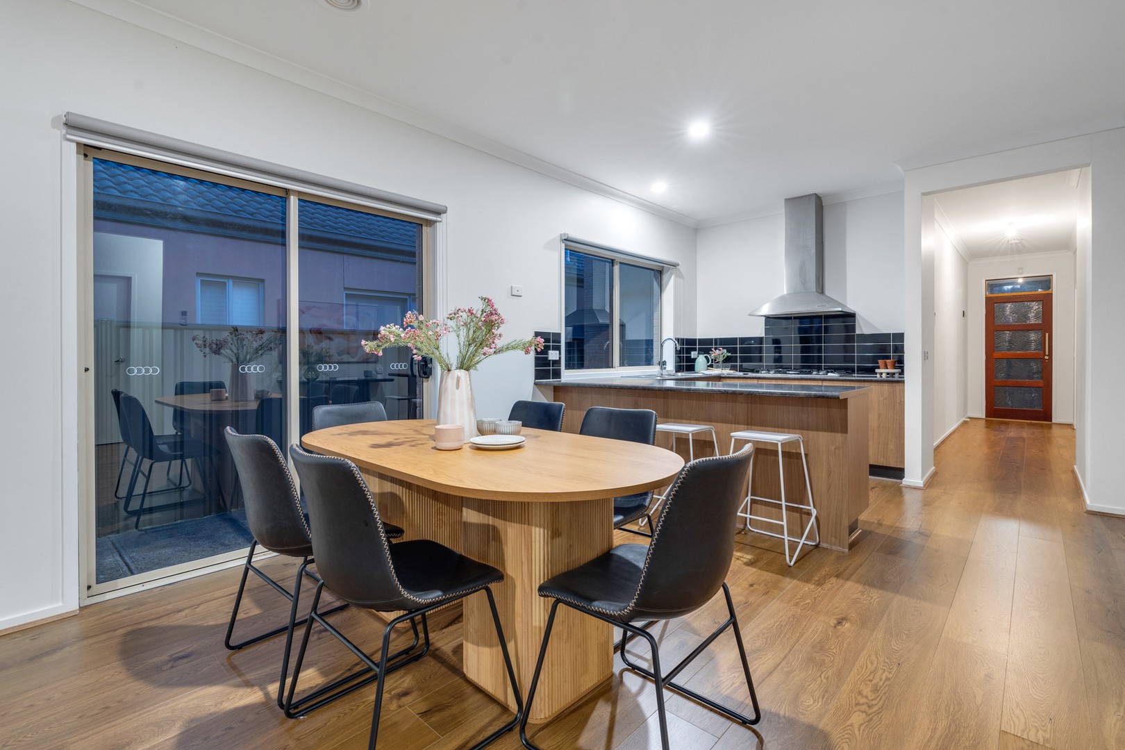 6 Elland Court, Craigieburn, VIC 3064, Craigieburn - Thumbnail 4