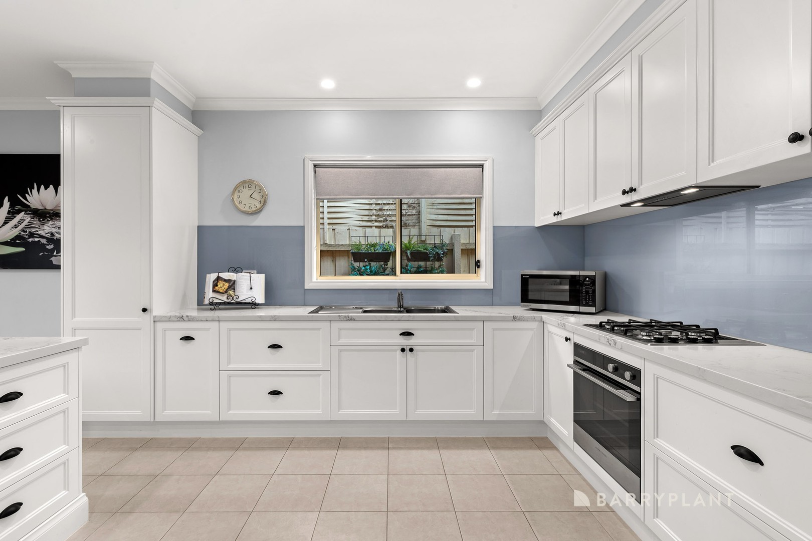 6 Ellendale Way, South Morang, VIC 3752, South Morang - Thumbnail 2