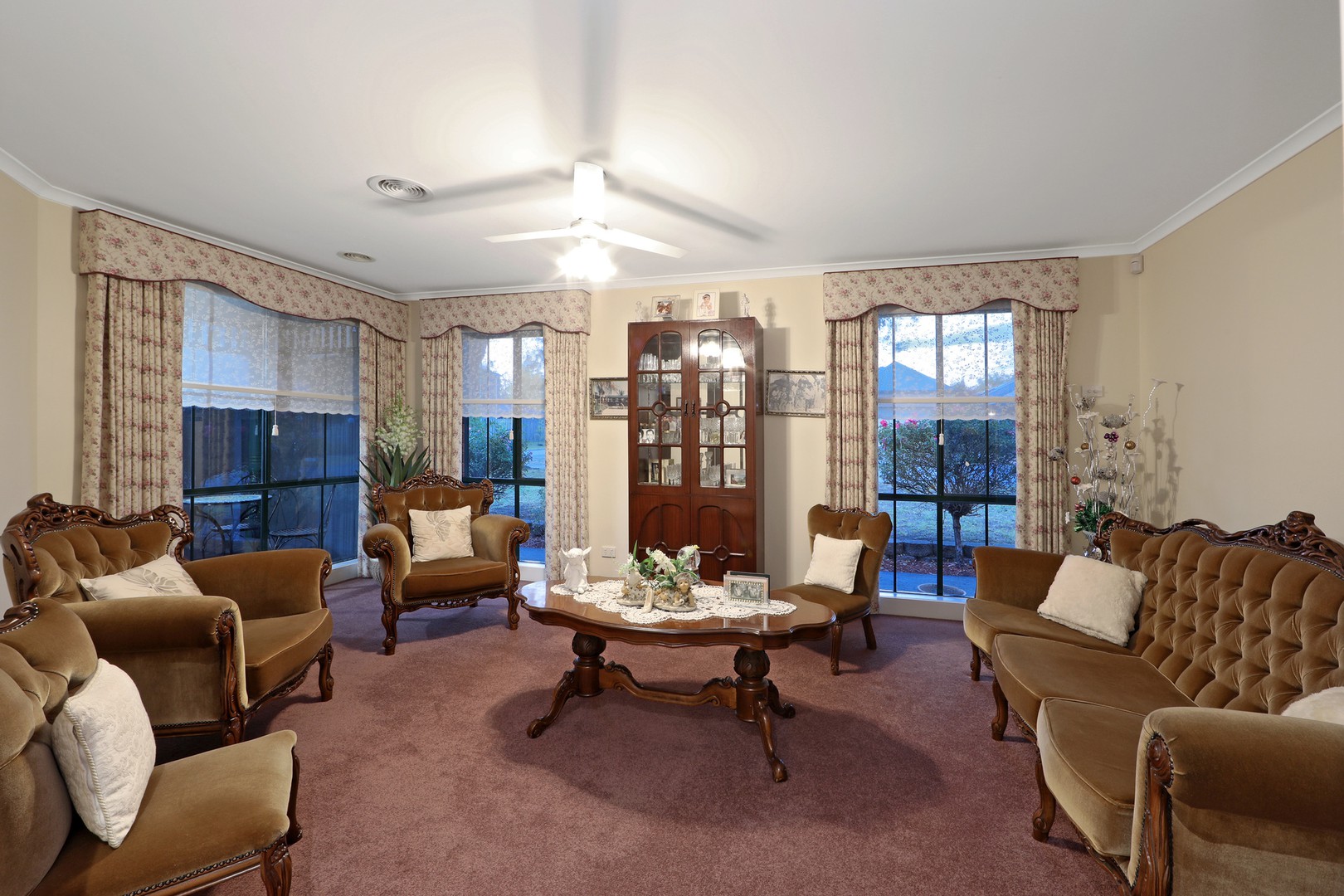 6 Emerson Place, Rowville, VIC 3178, Rowville - Thumbnail 2