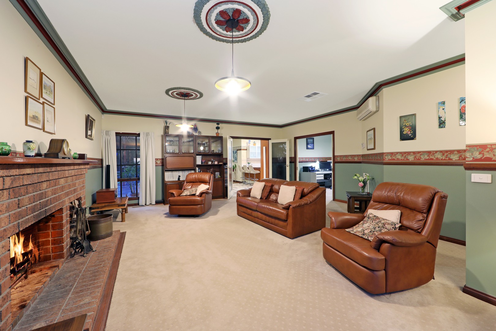 6 Emperor PlaceRowville, VIC 3178, Rowville - Thumbnail 4