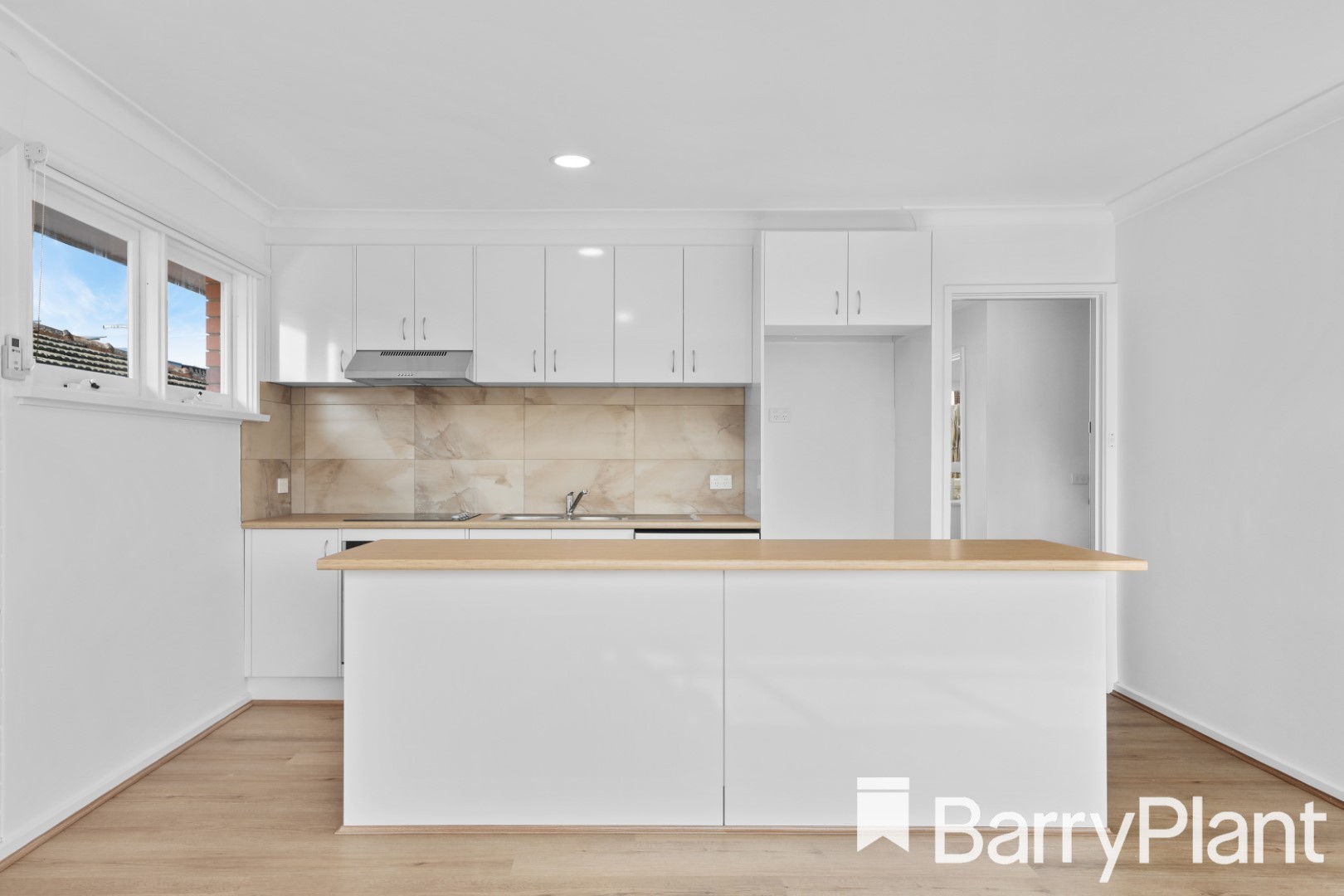 6 Entrance Road, Seaford, VIC 3198, Seaford - Thumbnail 3