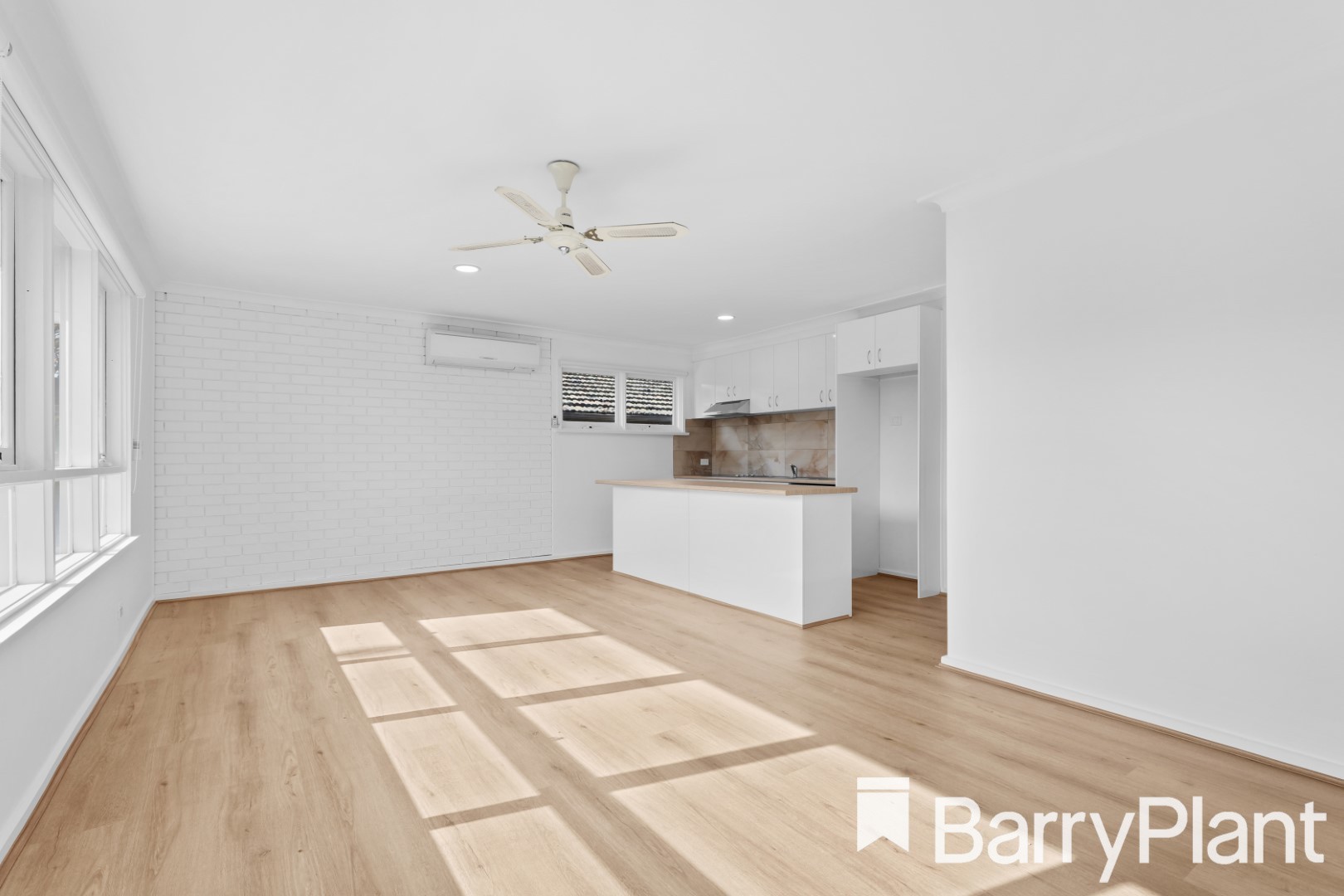6 Entrance Road, Seaford, VIC 3198, Seaford - Thumbnail 4
