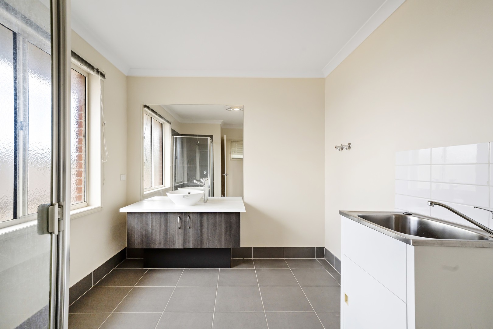 6 Essence Lane, Point Cook, VIC 3030 - Thumbnail 2 - 23/02/2026