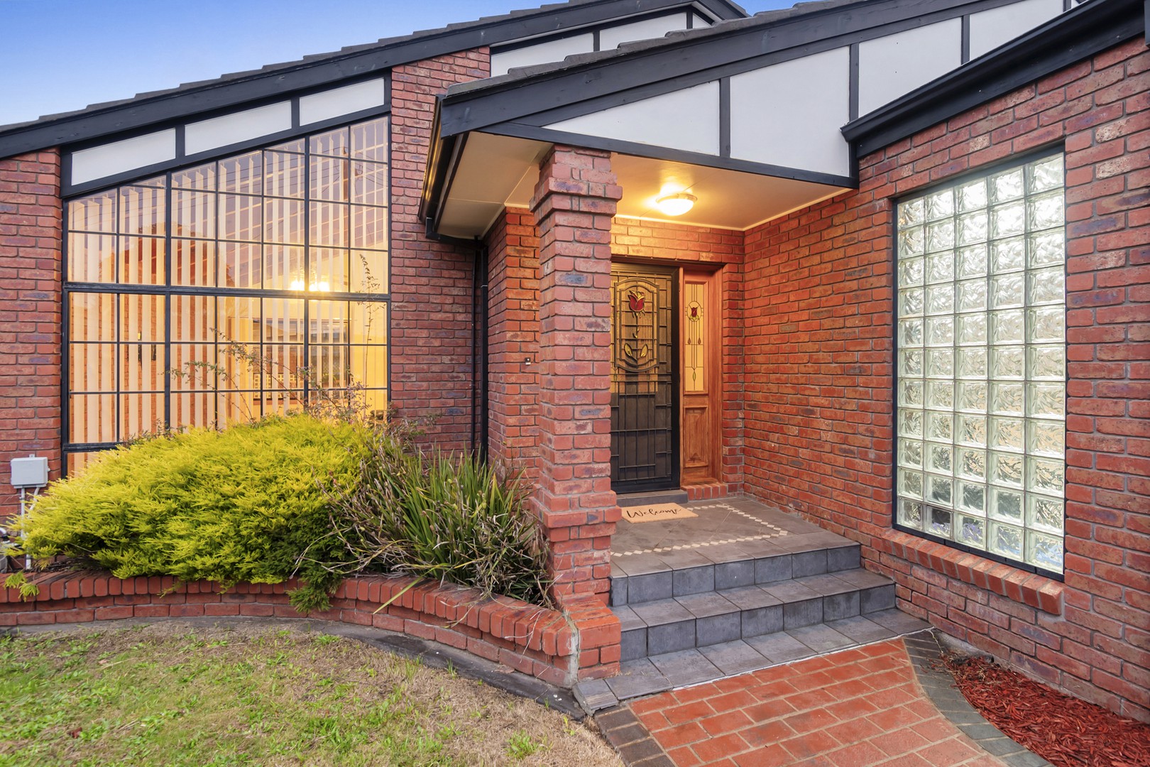 6 Falmouth Court, Craigieburn, VIC 3064, Craigieburn - Thumbnail 3