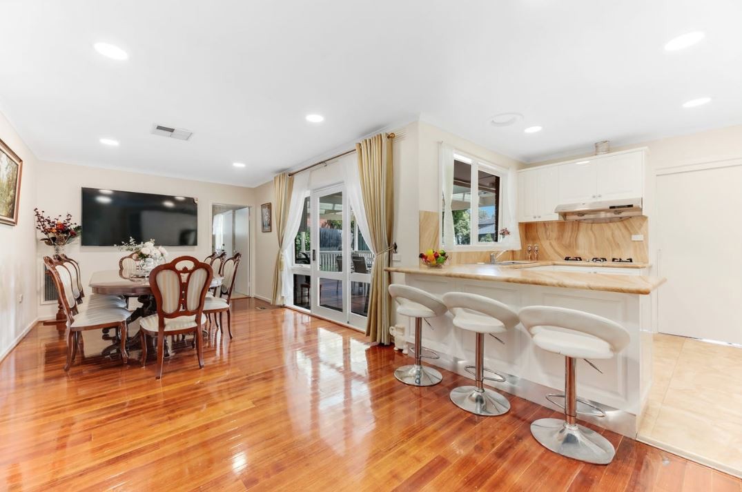 6 Felgate Parade, Vermont South, VIC 3133 - Thumbnail 2 - 13/05/2025