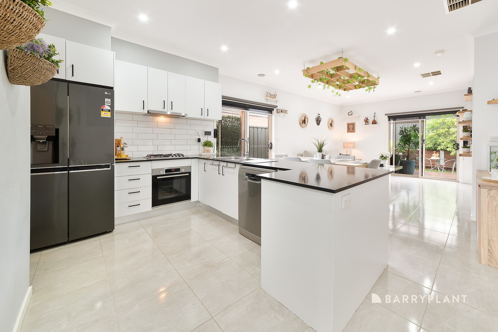 6 Fenix Way, Wollert, VIC 3750, Wollert - Thumbnail 3