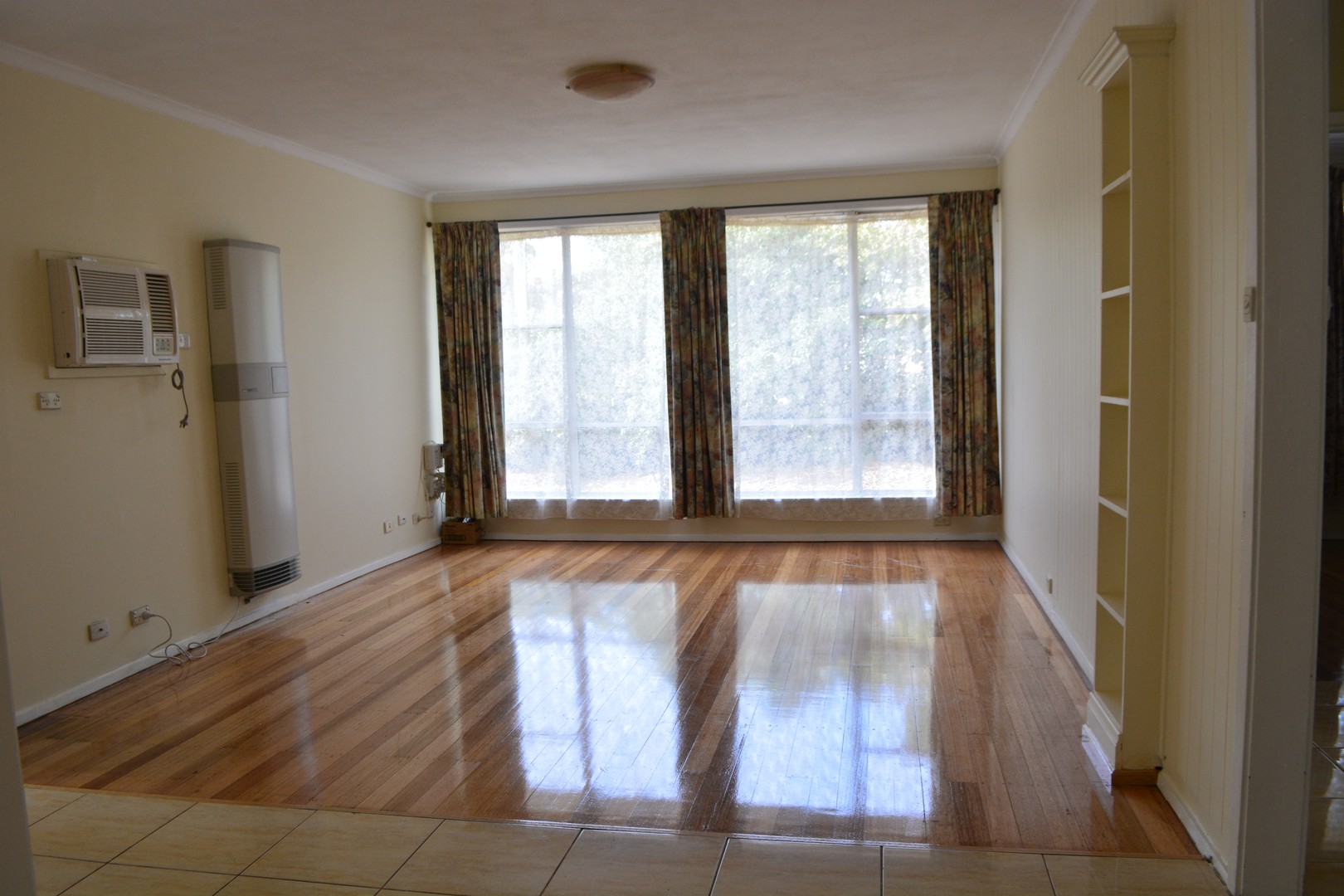 6 Flax Court, Werribee, VIC 3030 - Thumbnail 1 - 02/12/2021