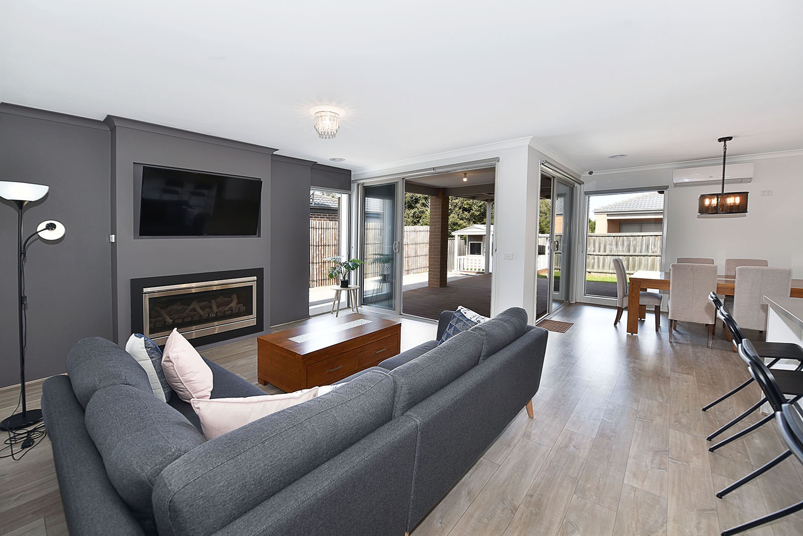 6 Flourish Circuit, Greenvale, VIC 3059, Greenvale - Thumbnail 2