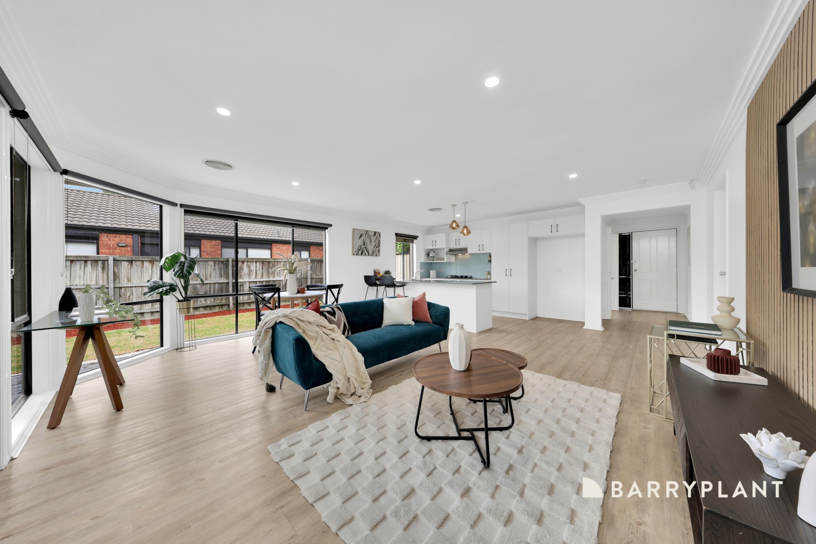 6 Flying Fox Terrace, South Morang, VIC 3752, South Morang - Thumbnail 3