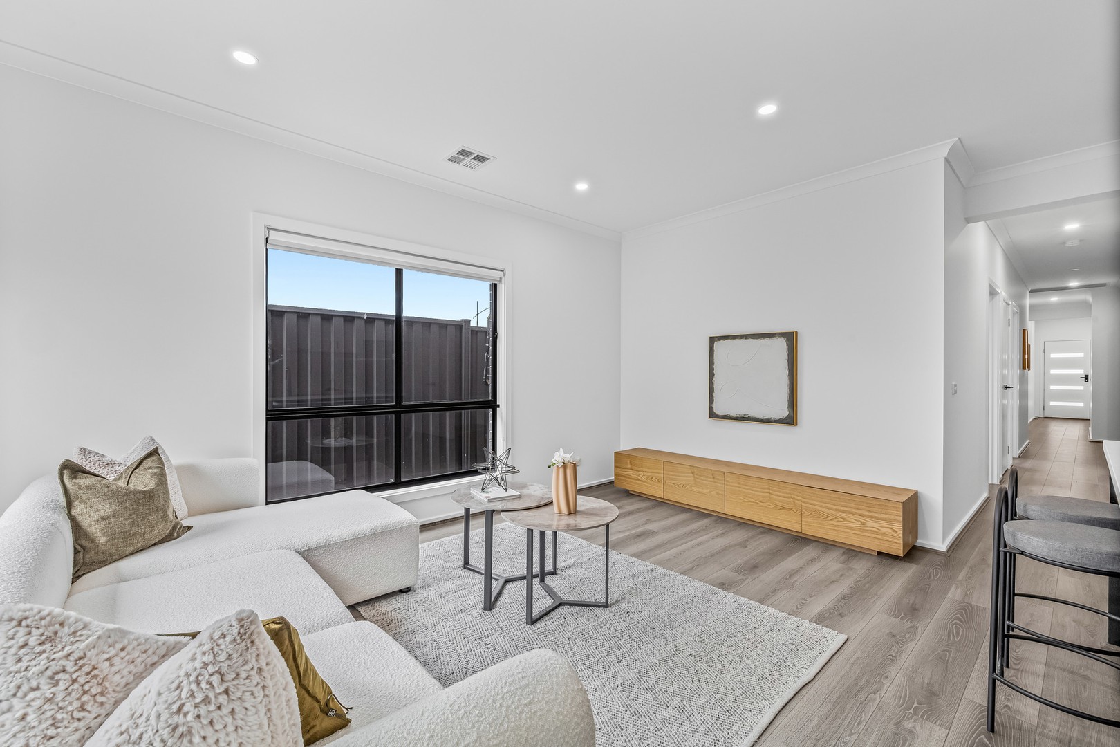 6 Fox Street, Fraser Rise, VIC 3336, Fraser Rise - Thumbnail 2