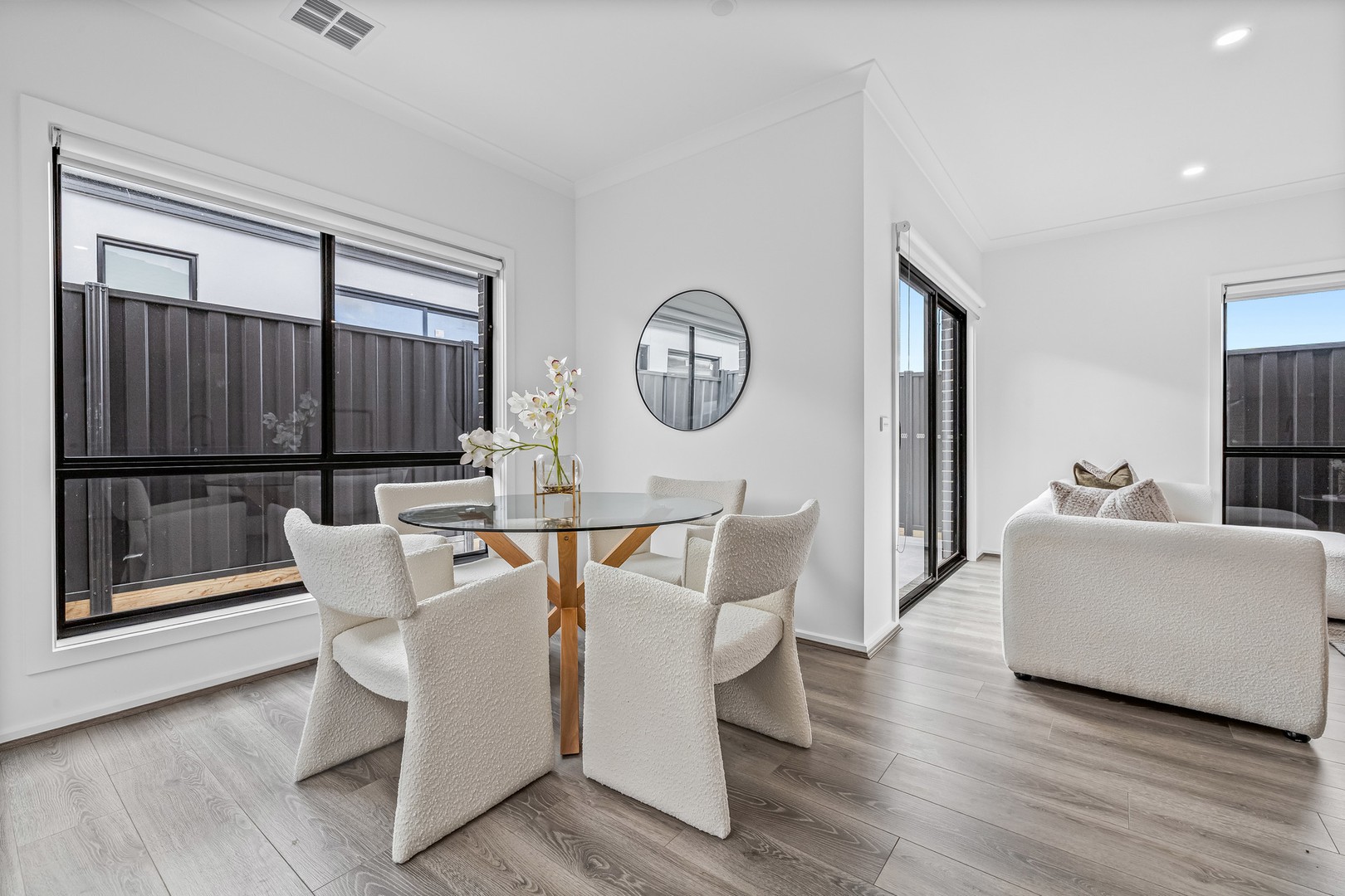 6 Fox Street, Fraser Rise, VIC 3336, Fraser Rise - Thumbnail 7
