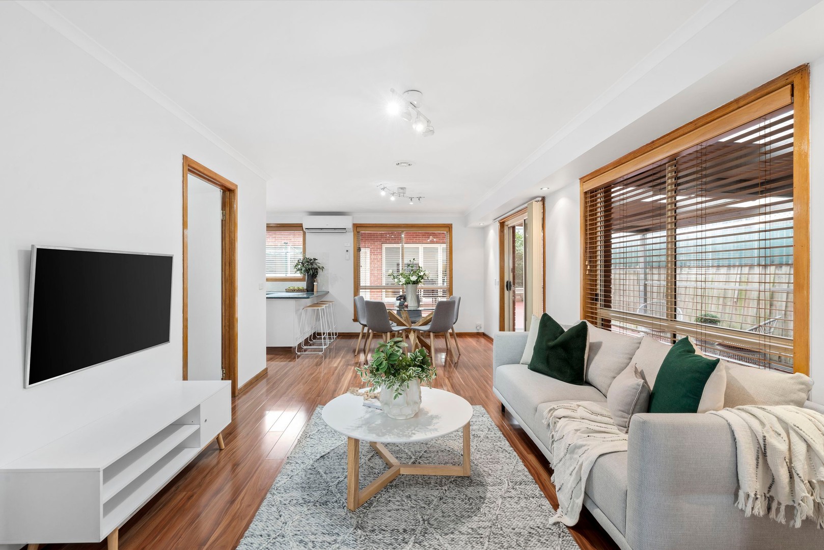 6 Foxcroft Court, Sunshine West, VIC 3020, Sunshine West - Thumbnail 2