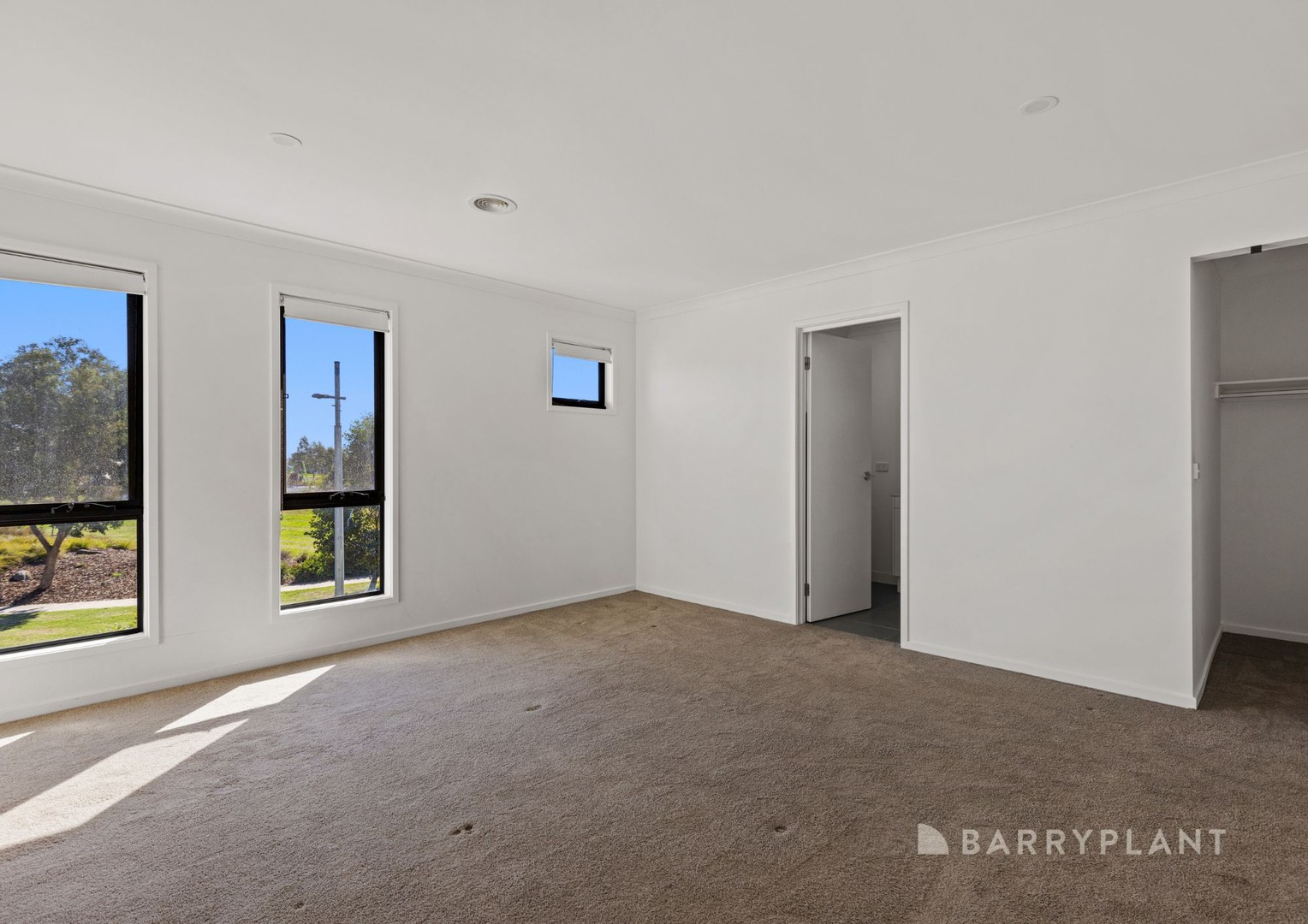 6 Fragrance Terrace, Manor Lakes, VIC 3024, Manor Lakes - Thumbnail 4