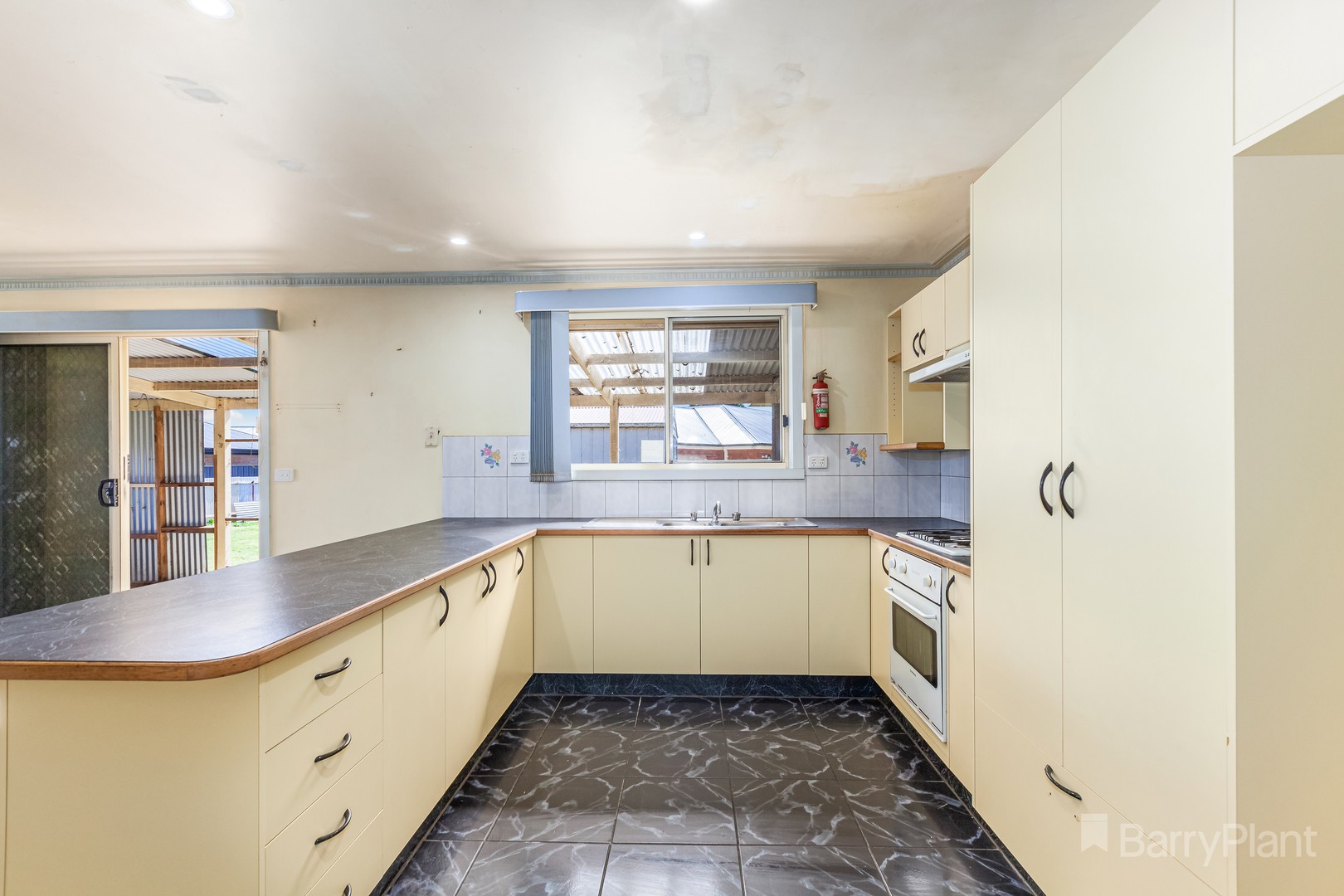 6 Freestone Court, Kilmore, VIC 3764, Kilmore - Thumbnail 2