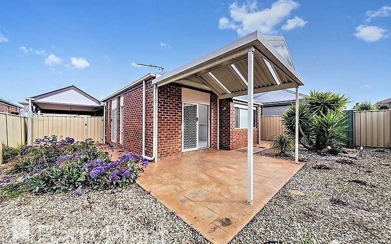 6 Gairdners Pass, CAROLINE SPRINGS, 3023, Caroline Springs - Thumbnail 5