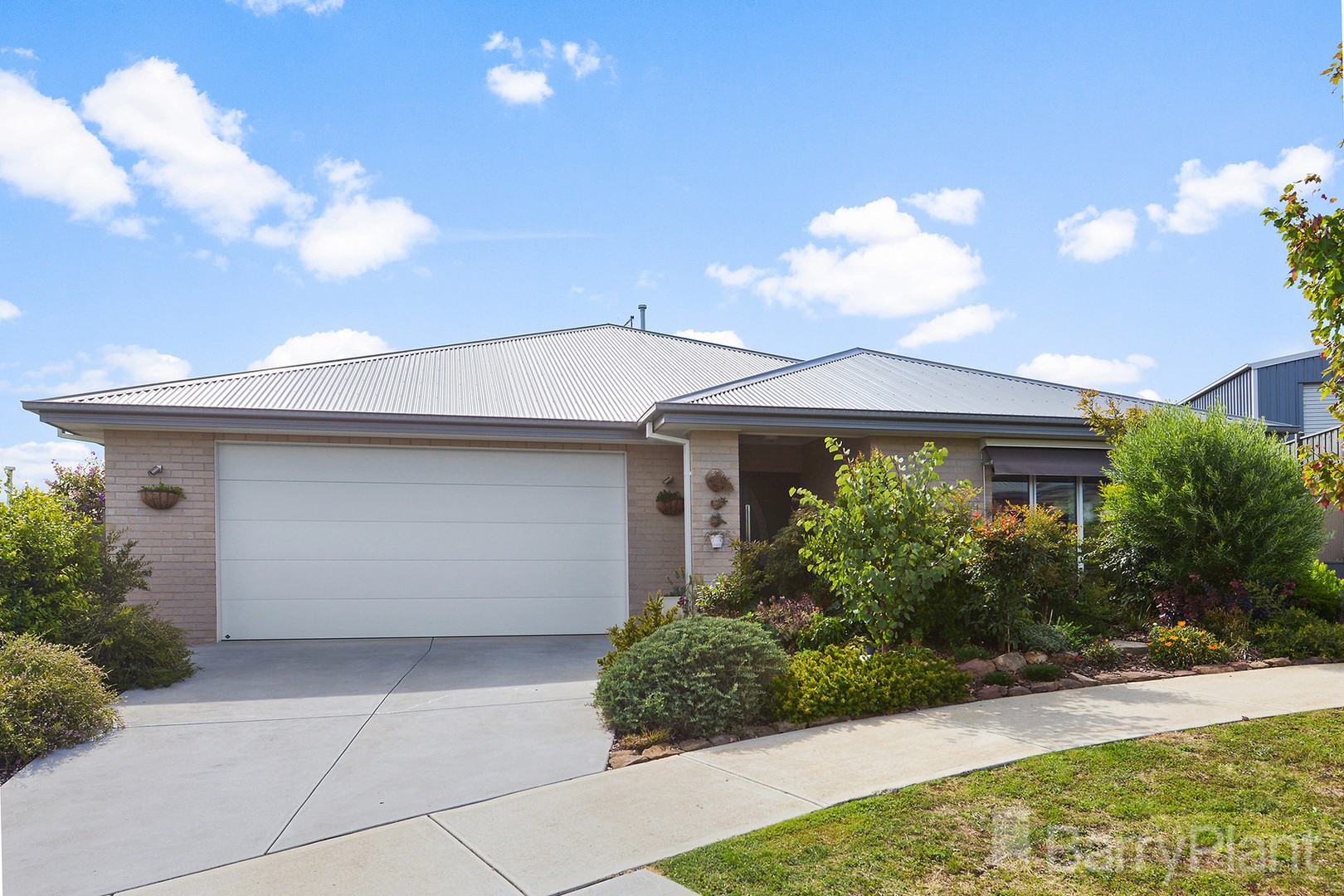 6 Gemstone Court, Warragul, VIC 3820, Warragul - Thumbnail 2