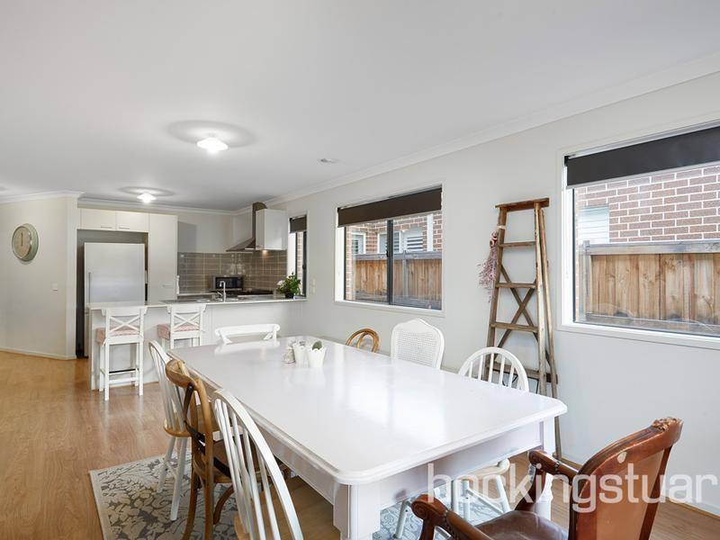 6 Gisborne Terrace, Eynesbury, VIC 3338, Eynesbury - Thumbnail 3