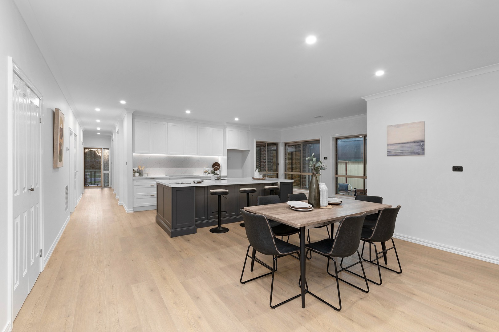 6 Glenelg Boulevard, Taylors Hill, VIC 3037, Taylors Hill - Thumbnail 5