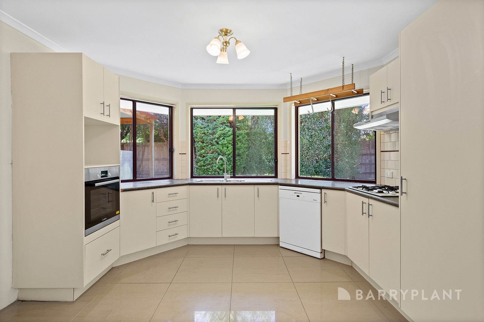 6 Grange Circuit, Beaconsfield, VIC 3807, Beaconsfield - Thumbnail 2
