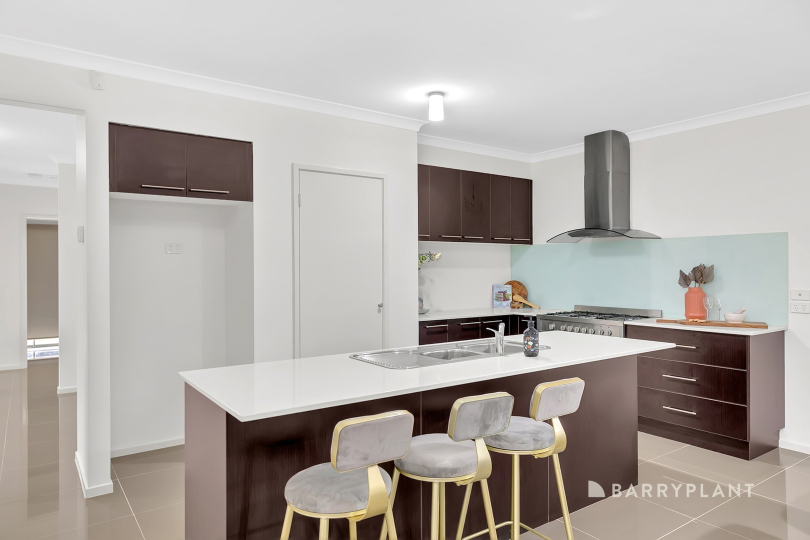 6 Grasswren Rise, South Morang, VIC 3752, South Morang - Thumbnail 4