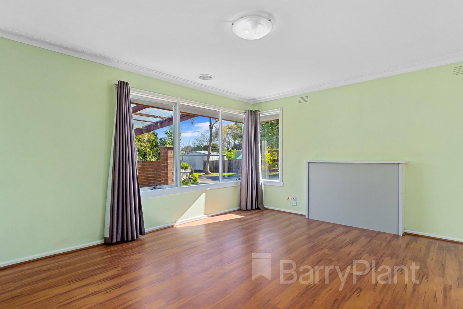 6 Grayson Drive, Scoresby, VIC 3179, Scoresby - Thumbnail 2