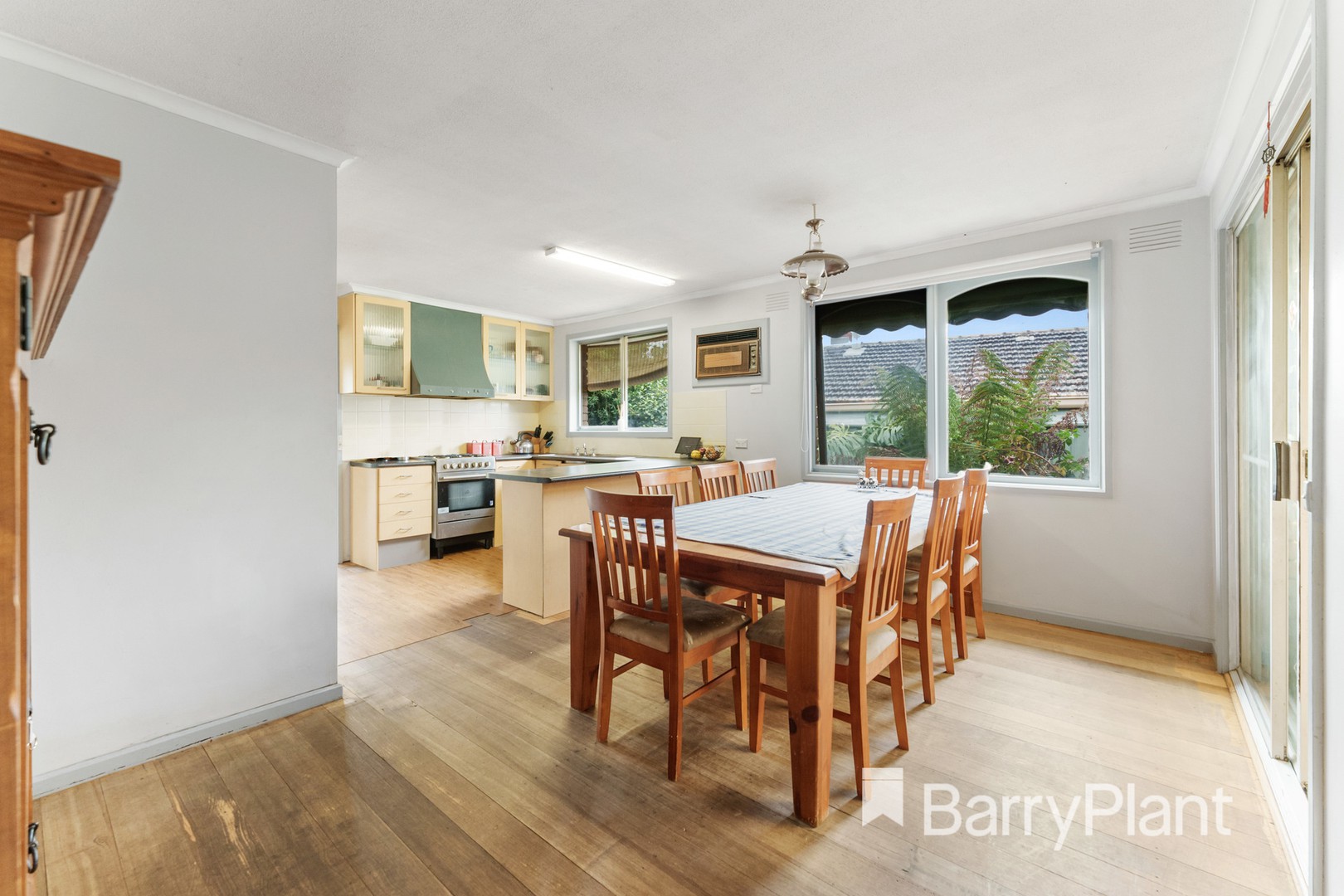6 Greenhill Crescent, Wyndham Vale, VIC 3024, Wyndham Vale - Thumbnail 3
