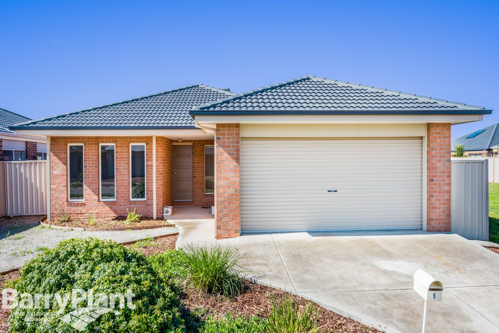 6 Grenache Street, Point Cook, VIC 3030, Point Cook - Thumbnail 2