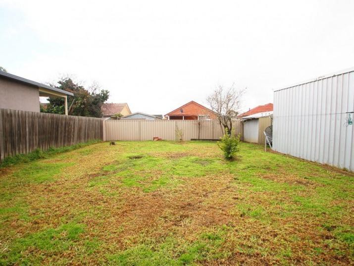 6 Guildford Avenue, Coolaroo, VIC 3048, Coolaroo - Thumbnail 6
