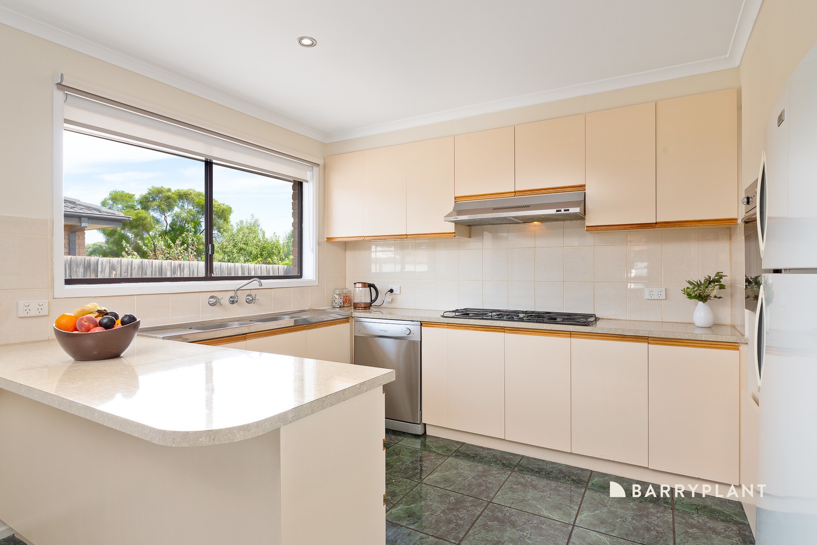 6 Guinea Court, Epping, VIC 3076, Epping - Thumbnail 8