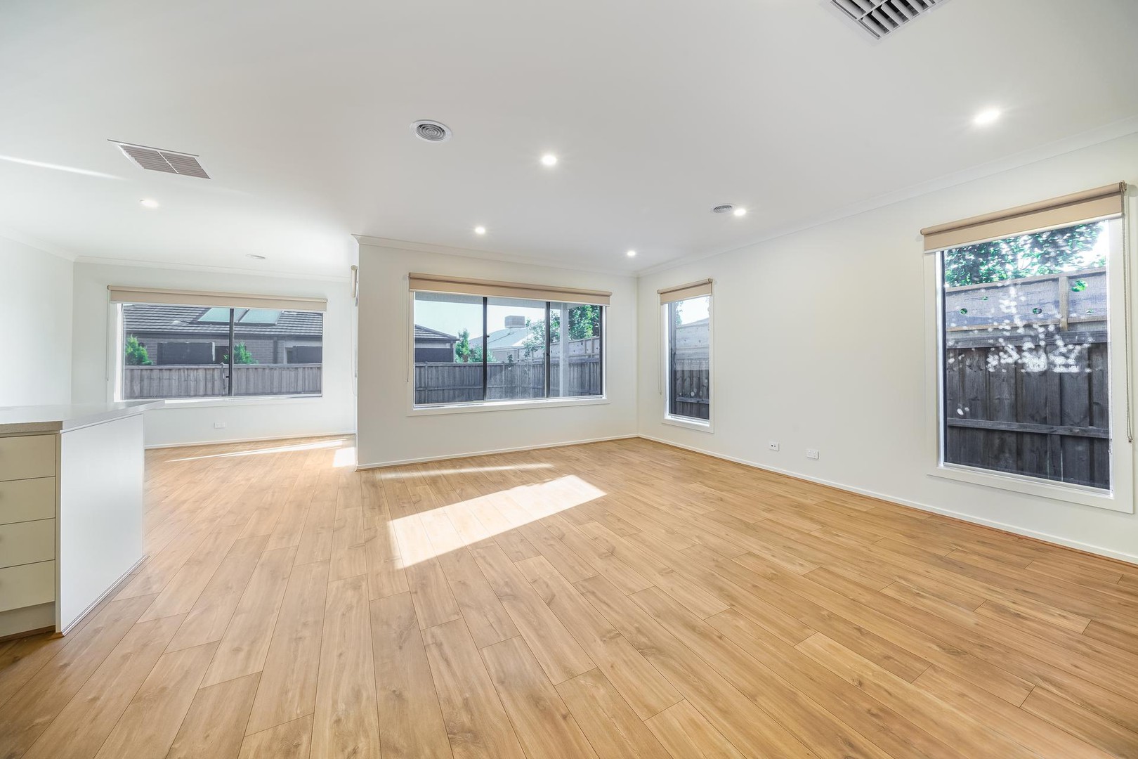 6 Gulfstream Avenue, Mount Duneed, VIC 3217, Mount Duneed - Thumbnail 3