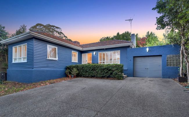 6 Gwynne Street, Mount Waverley, VIC 3149 - Thumbnail 2 - 09/05/2022