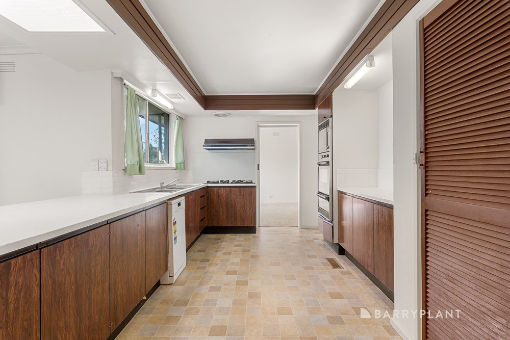 6 Haig Court, Doncaster East, VIC 3109, Doncaster East - Thumbnail 2